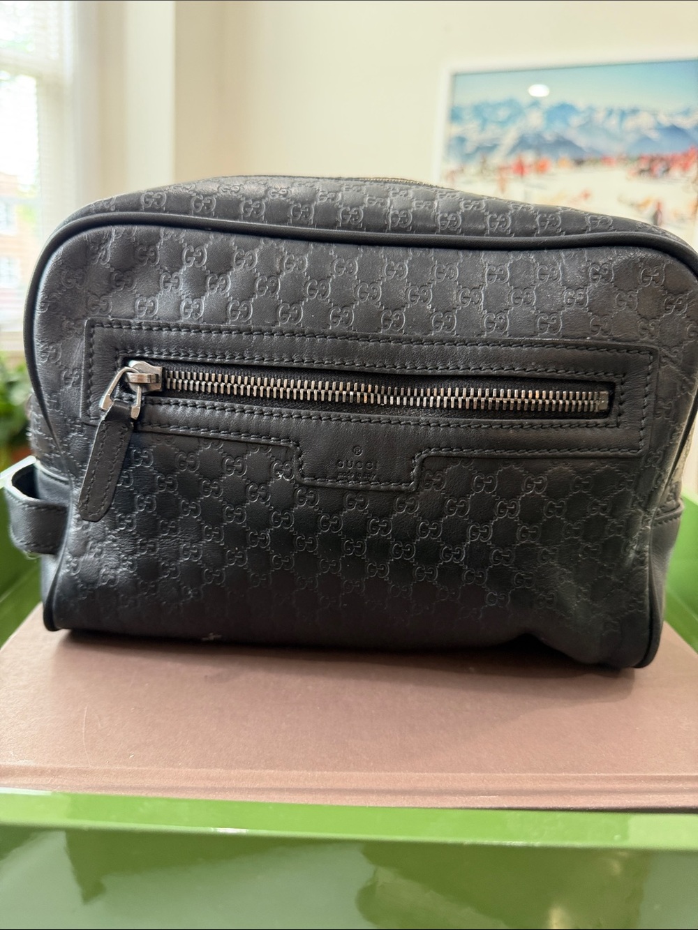 Authentic Gucci Black GG-Embossed Leather Toiletry Pouch with Silver-Tone Zip - Picture 2 of 10